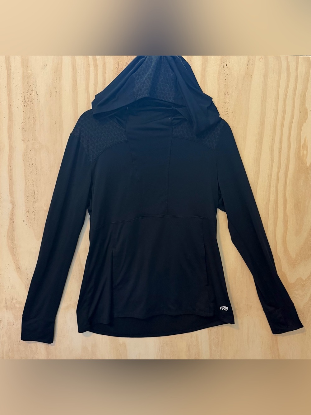 Marika Women’s Large Black Athletic Pullover Hoodie Jacket Lightweight EUC